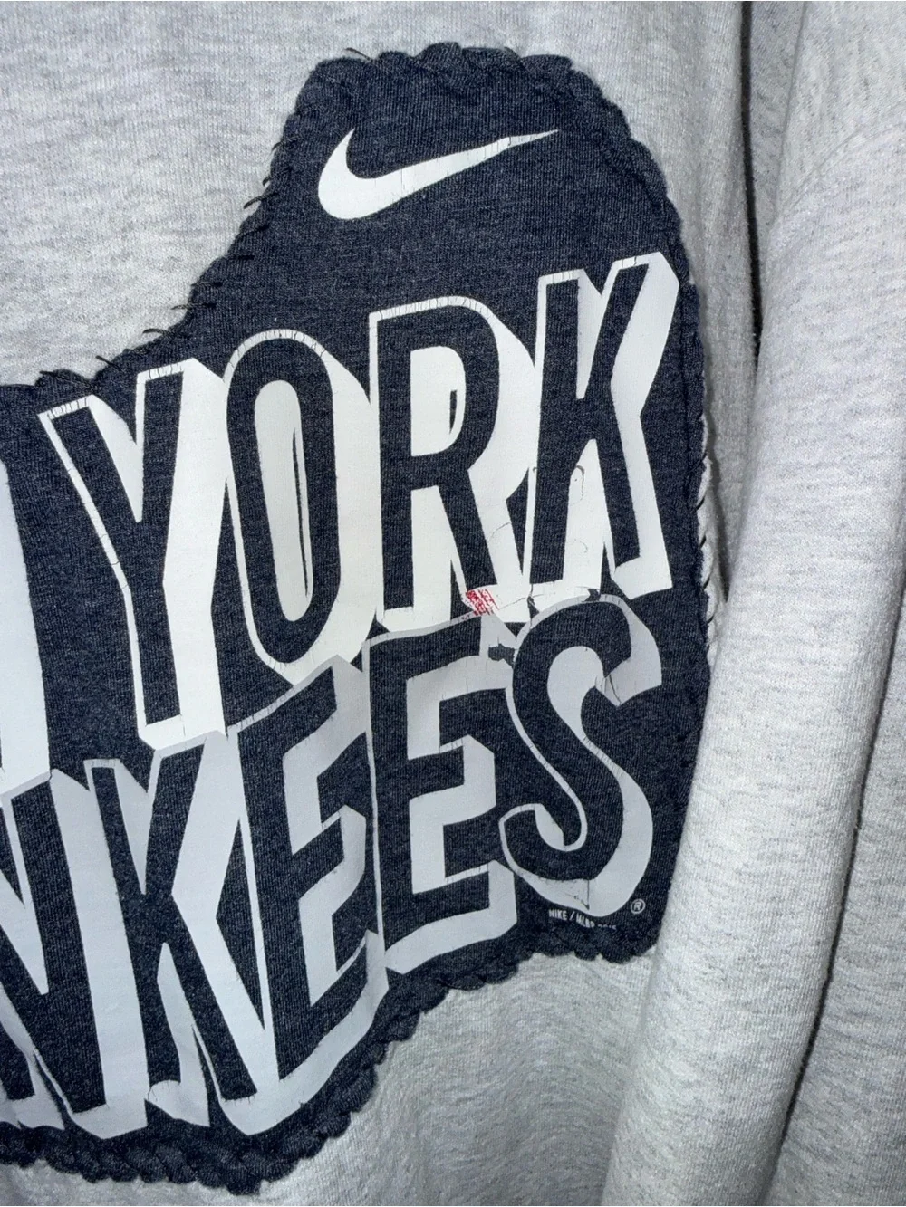 Hand-sewn patched Nike Gray NY Yankees Crewneck Sweatshirt XXL